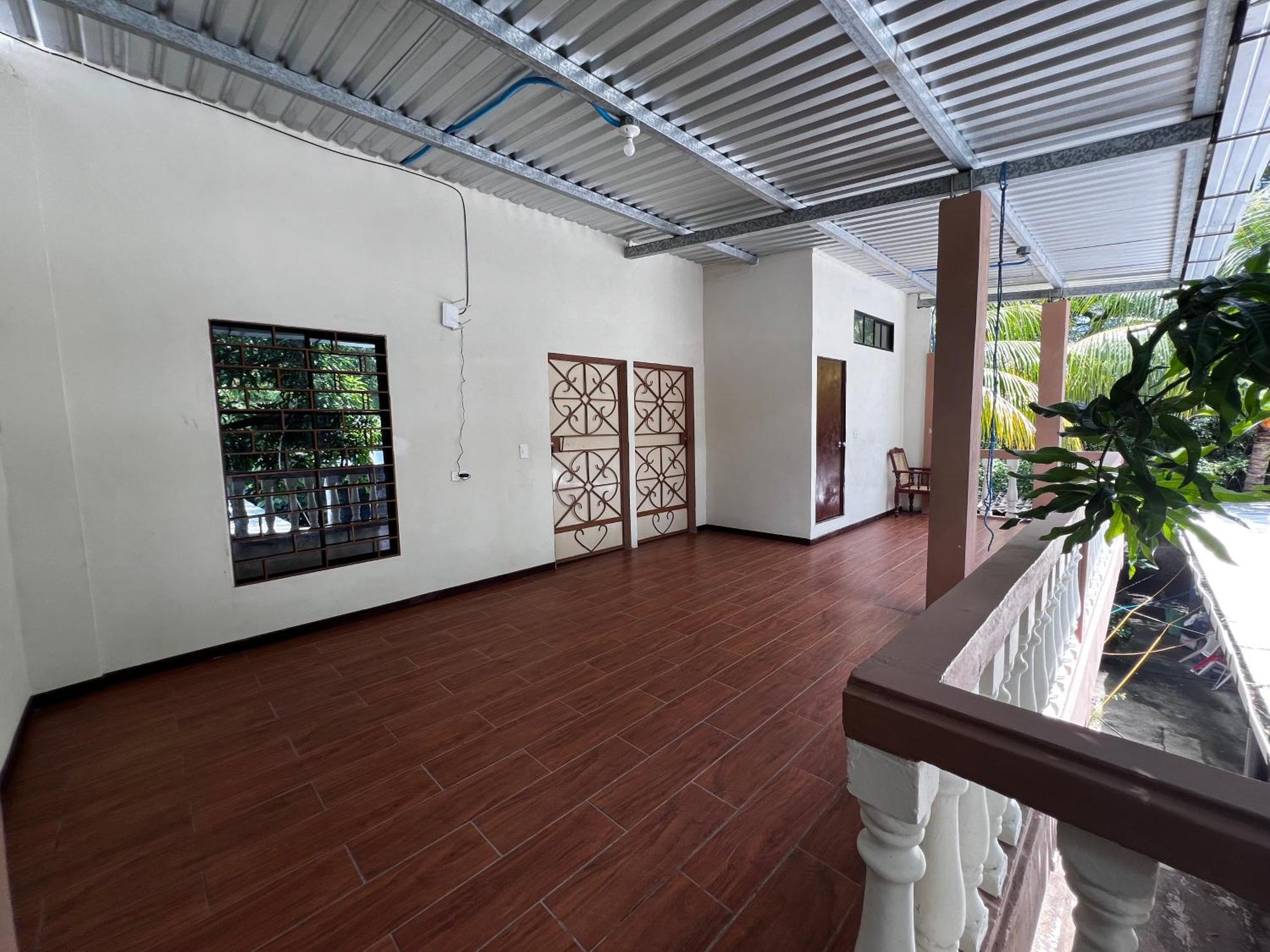 Ibania Hostal Tamanique Buitenkant foto