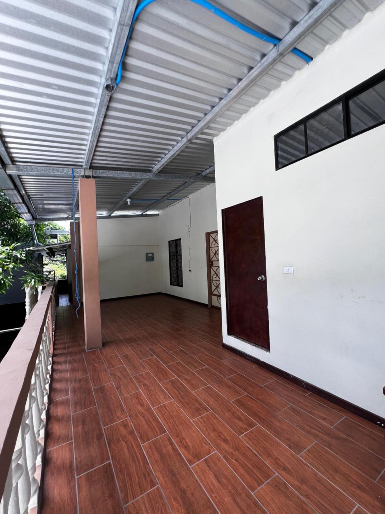 Ibania Hostal Tamanique Buitenkant foto