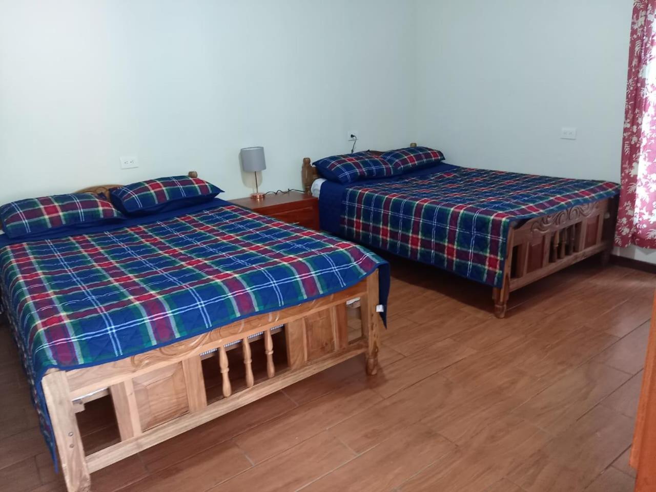 Ibania Hostal Tamanique Buitenkant foto