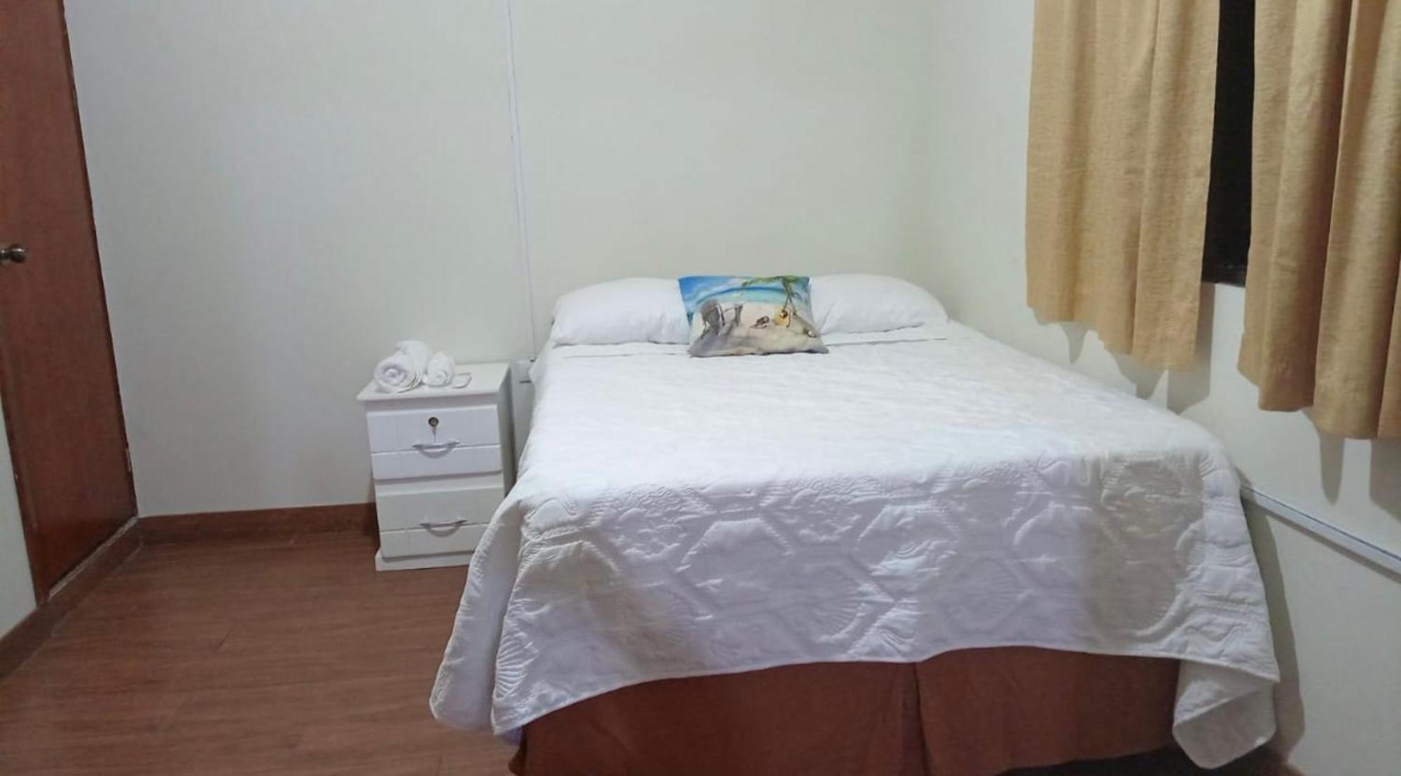 Ibania Hostal Tamanique Buitenkant foto