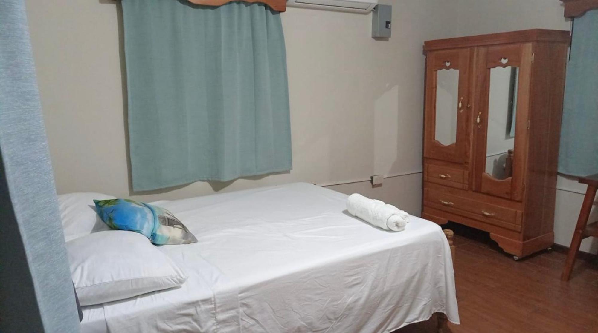 Ibania Hostal Tamanique Buitenkant foto