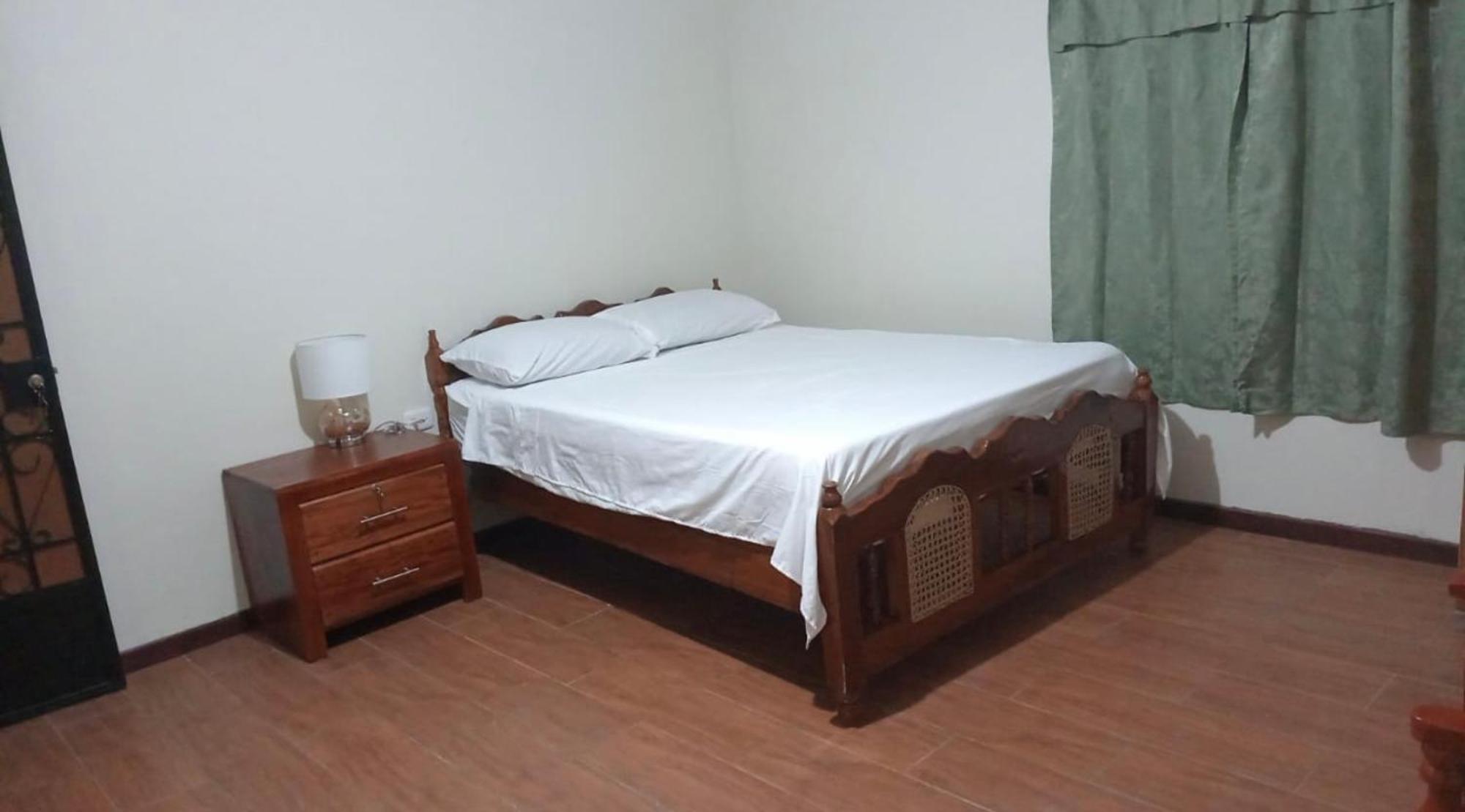 Ibania Hostal Tamanique Buitenkant foto